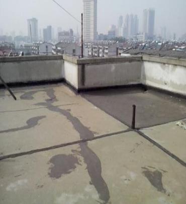 斗门漏水维修 楼顶漏水是什么原因，楼顶漏水维修方法是什么?